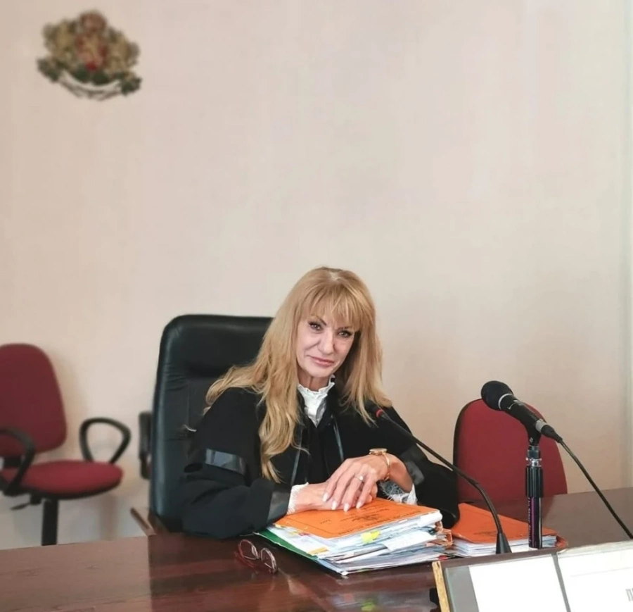 Пенсионира се врачанският магистрат Росица Иванова Маркова