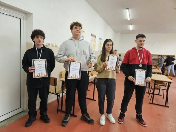 В Козлодуй се проведе общинският етап на Ученическите спортни игри по шахмат 