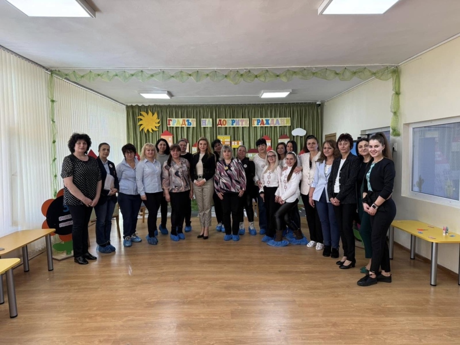 Педагози от областта гостуваха в ДГ \