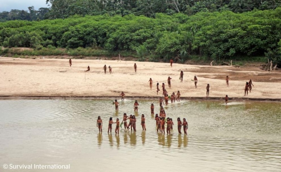 Природозащитник засне неизследвано досега амазонско племе