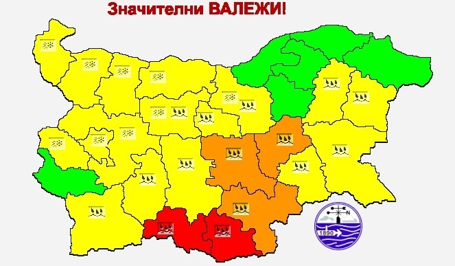 Много опасно време на 5 февруари – обявен е код за обилни валежи