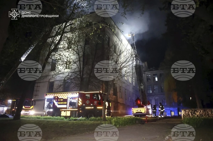 Руските сили обстрелваха населени места в Днепропетровска област през нощта, ранено бе 10-годишно момче