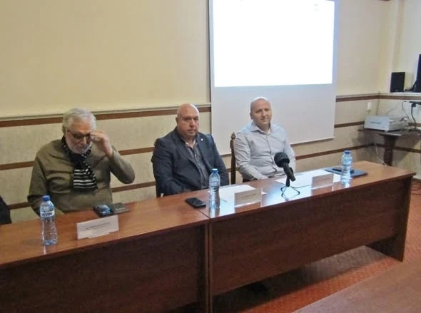 Представиха проект за мащабна модернизация на Медицинския център във Вършец