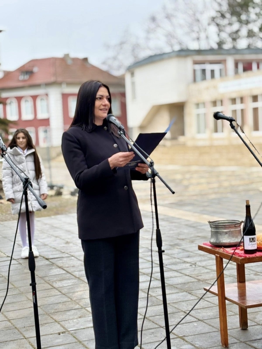 Мизия отбеляза тържествено 56 години от обявяването си за град