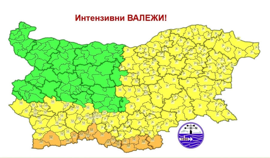 Силен вятър и условия за гръмотевични бури в неделя