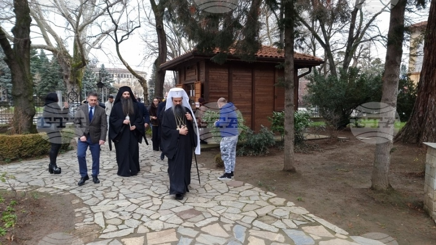 Целта на поста е да се очистим от всичко онова, което ни пречи да изживеем радостта от възкресението, каза патриарх Даниил