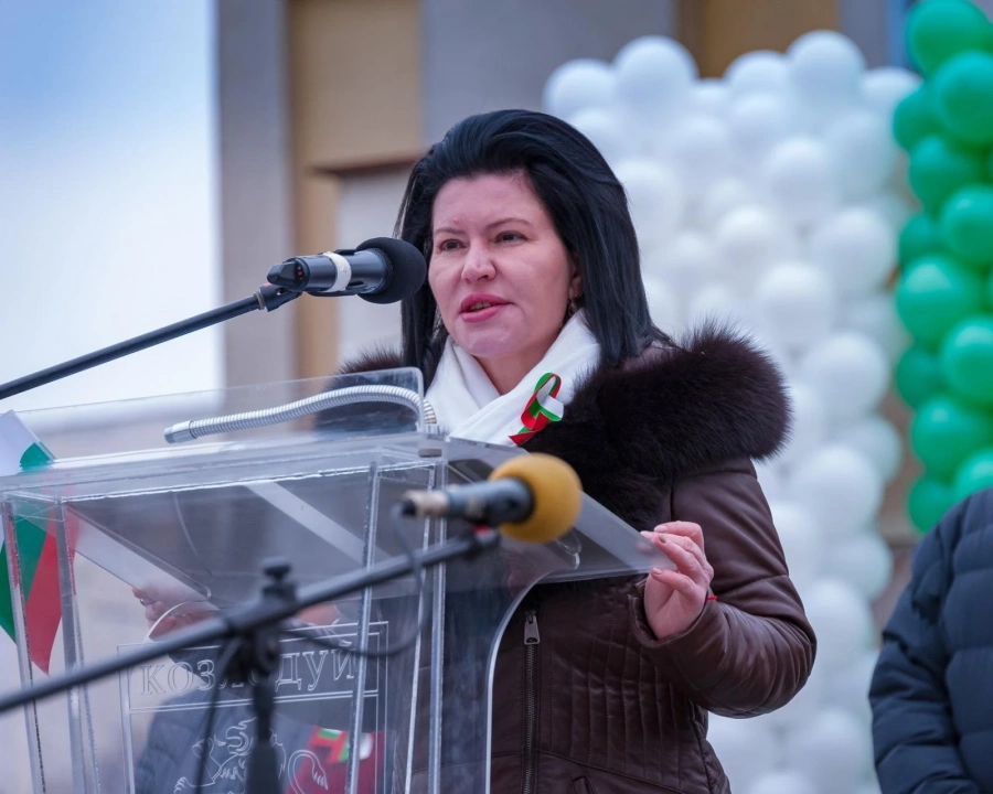 Кметът на Козлодуй Маринела Николова излезе с поздрав по случай 3 март