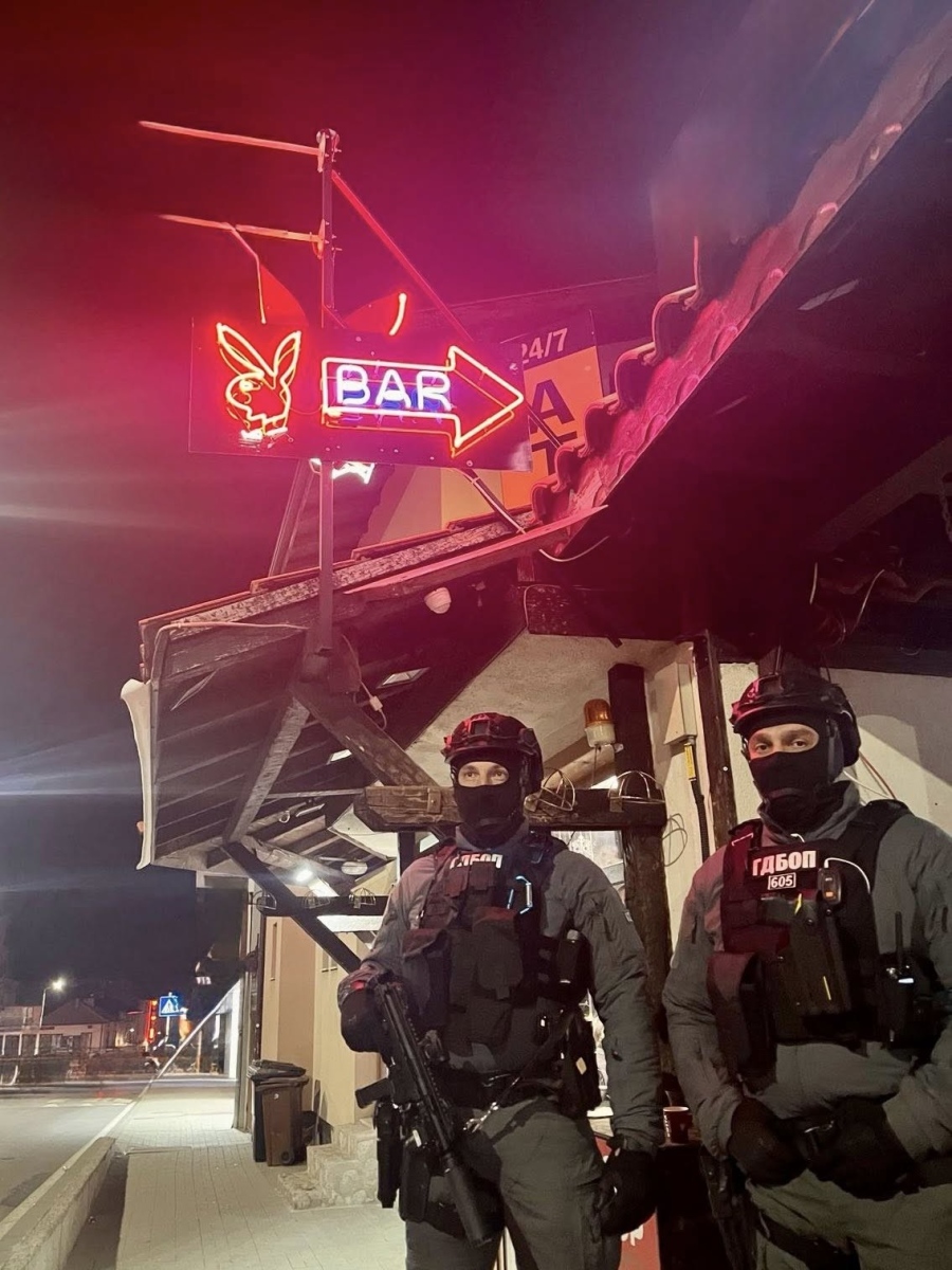 Две организирани престъпни групи за рекет и експлоатиране на момичета за развратни действия са неутрализирани от ГДБОП