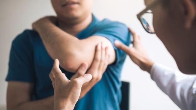 Миастения гравис: рядкото автоимунно заболяване, засягащо предимно млади хора