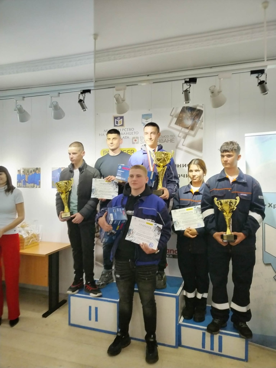Национален успех за ПТГ „Н. Й. Вапцаров“ – Враца!