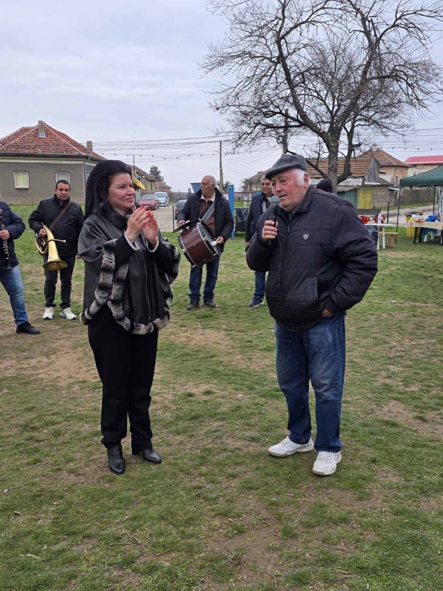 Първа пролет в парк „Осемте улици“ Козлодуй