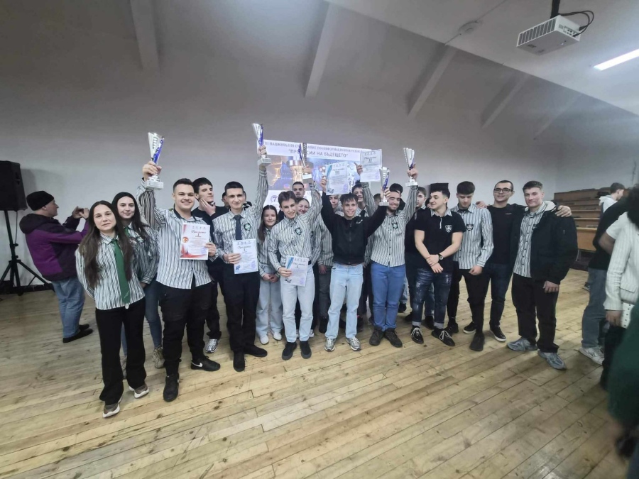 ППМГ - Враца триумфира с пет награди на национално състезание по информационни технологии