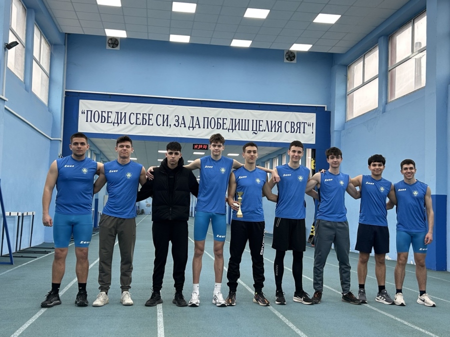 Отборът по лека атлетика на ППМГ \
