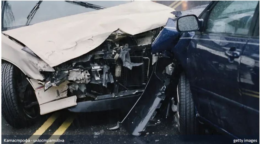 Три катастрофи на „Хемус“ край Шумен, има пострадало дете