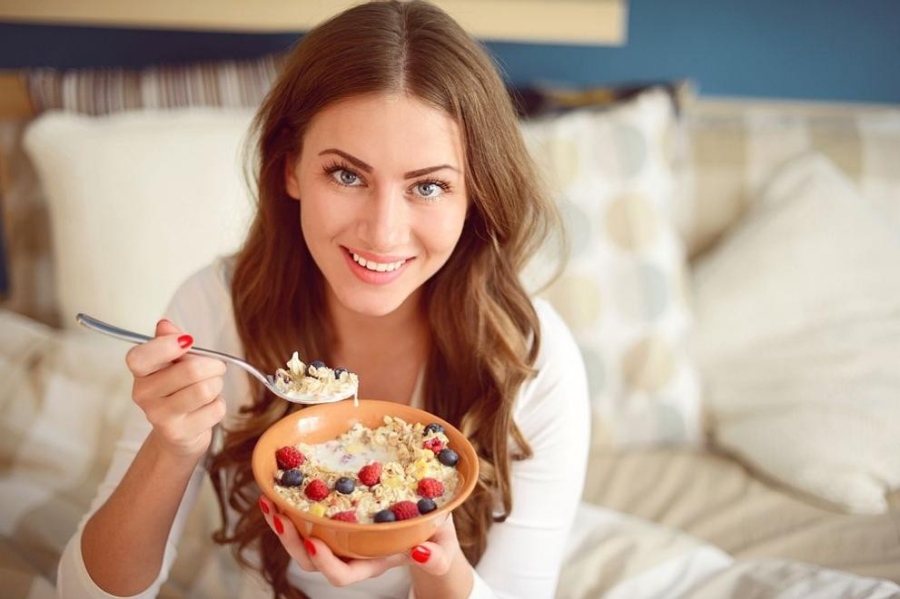 Проучване: Консумирането на една и съща храна улеснява отслабването