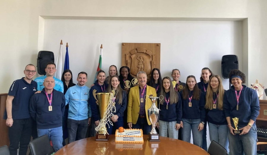 Златко Живков посрещна носителките на Купата на Адриатическата лига