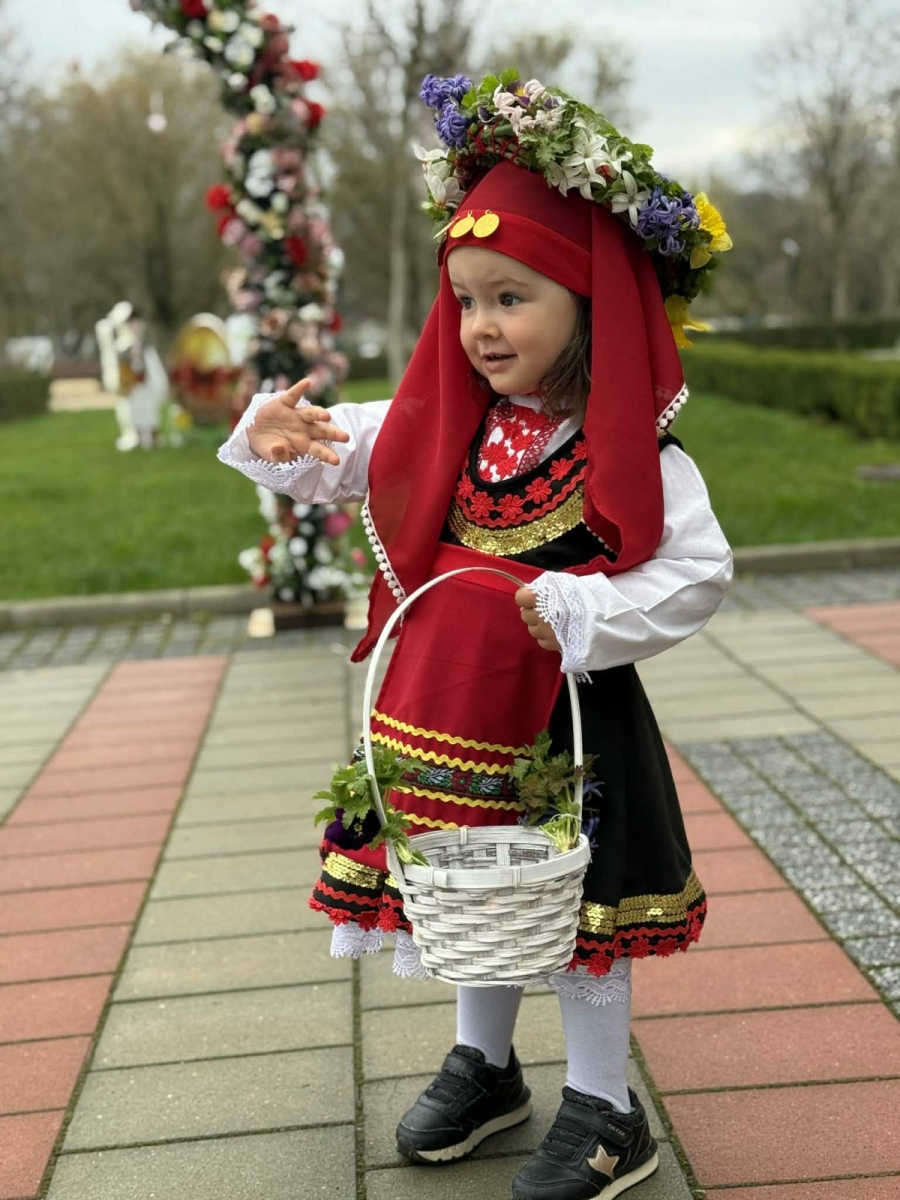 На Лазаровден децата на Криводол възродиха традициите на предците