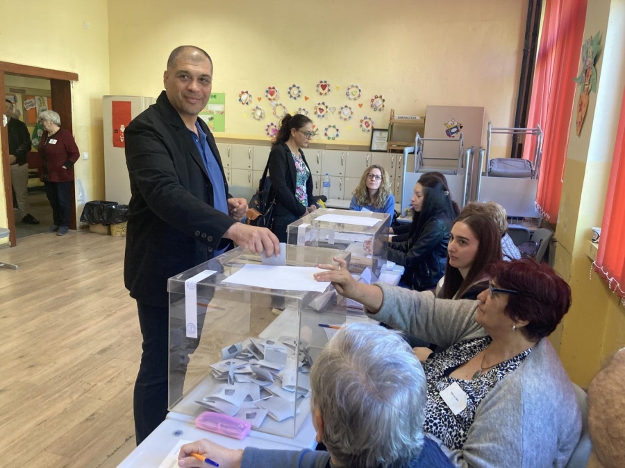 Димитър Аврамов: Гласувам за по-добро развитие на България с реални решения за хората