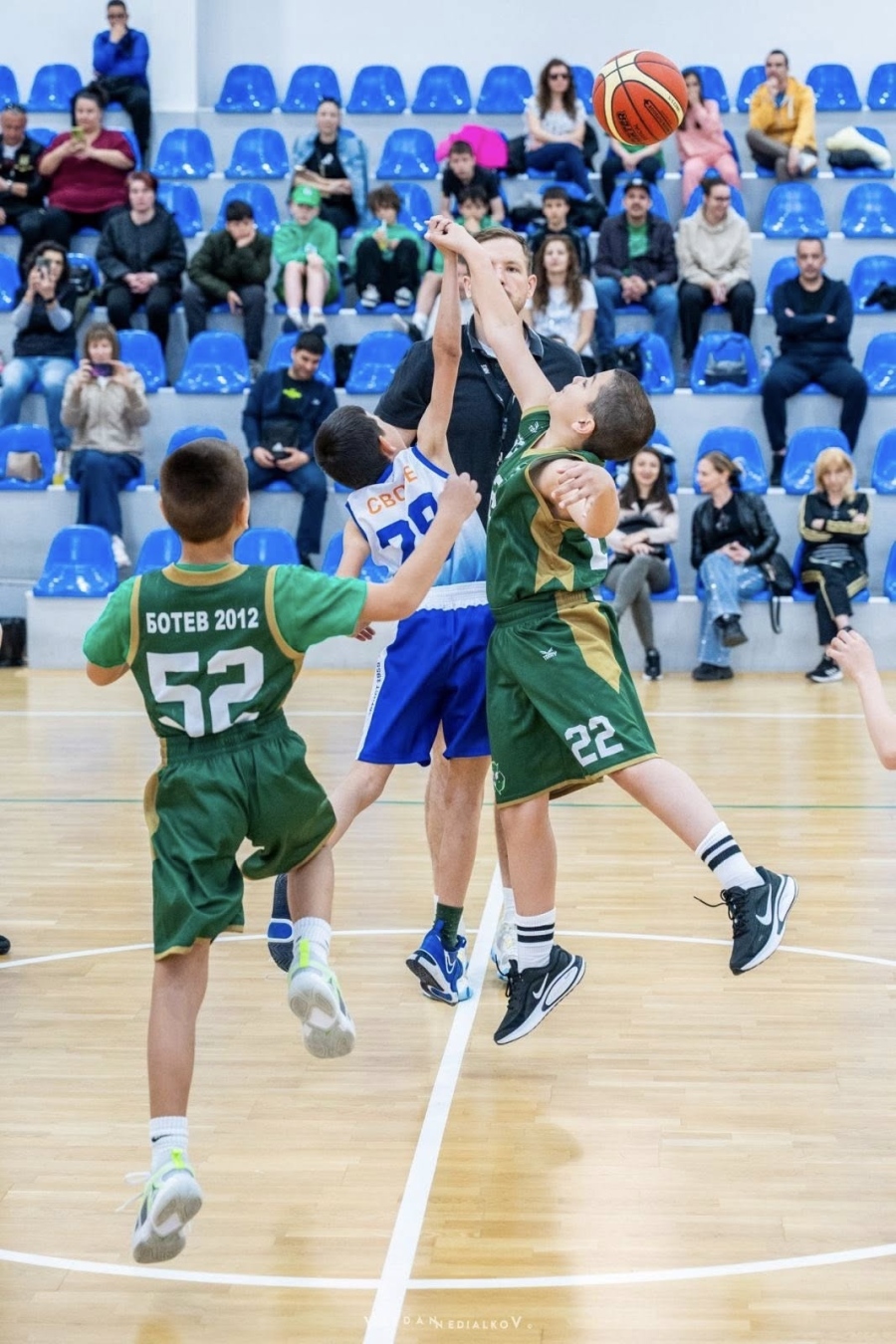  Баскетболен турнир се провежда във Враца