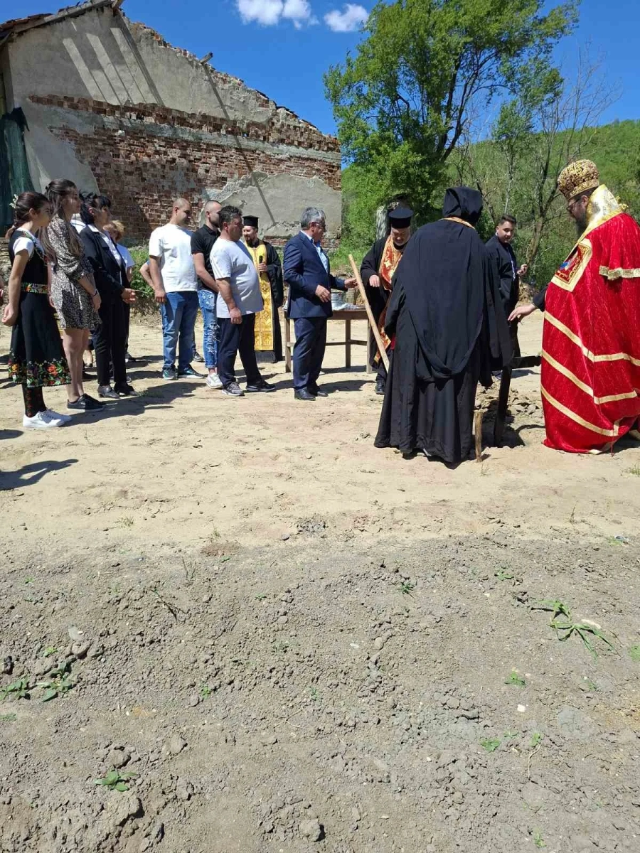 Започна изграждането на православен храм в село Чичил