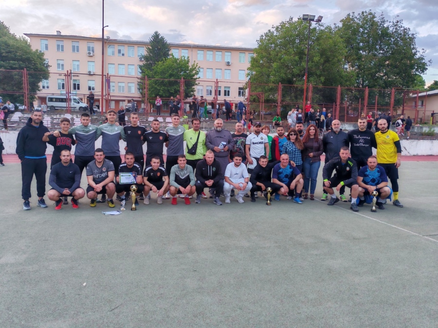 Изтеглиха жребия за XXV открит общински турнир по футбол на малки врати в Мездра 