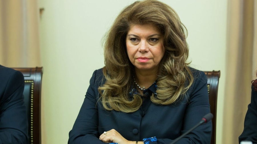 Ключова политическа седмица: Кога Йотова ще връчи първия мандат