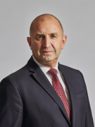 Министър-председателят Румен Радев: Мерки, които да пречупят тенденцията за ръст на цените, ще бъдат сред първите приоритети на новото правителство