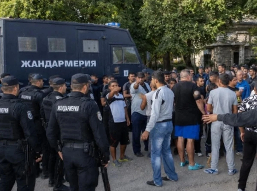 След масов бой в „Раковица“ в Берковица трима са в ареста, а жандармерия пази махалата