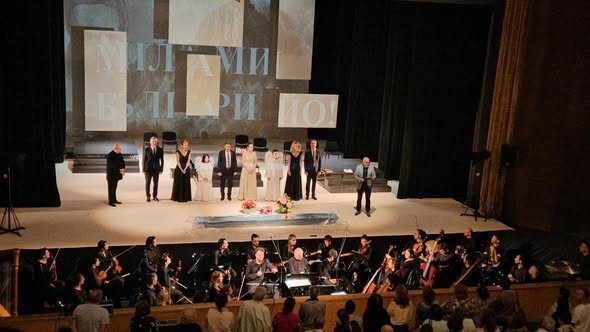 При голям интерес премина музикално-поетичният спектакъл „Мила ми, Българийо“