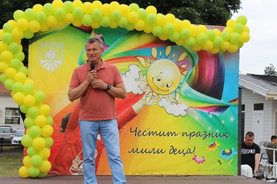 С много усмивки и настроение Община Бяла Слатина отбеляза Международния ден на детето