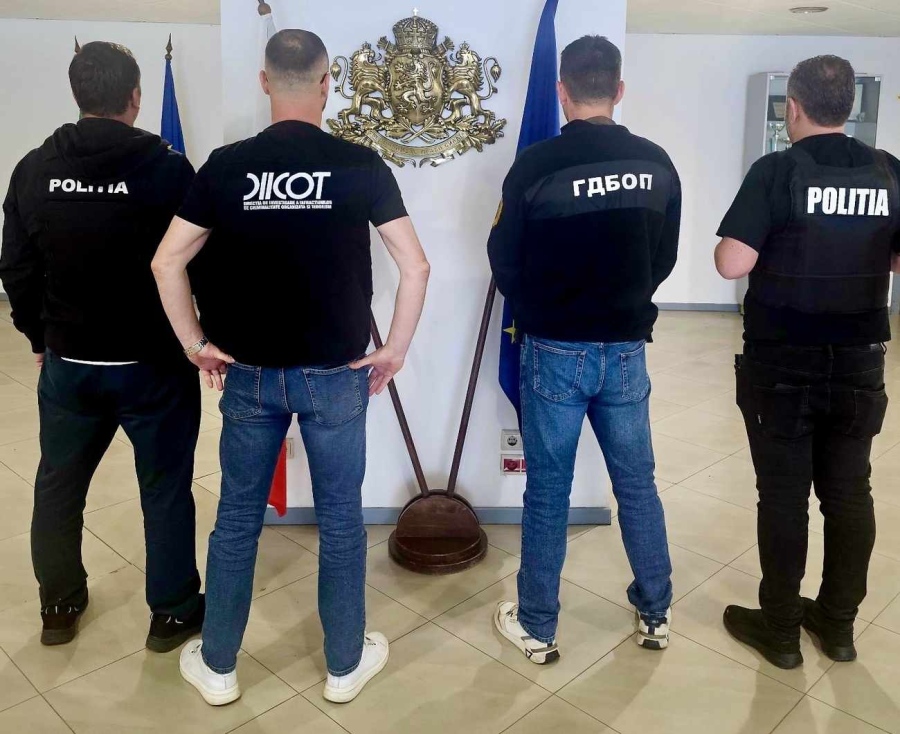 Мрежа за клониране на карти за горива е разбита от българските и румънските власти