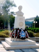 Лом се покони пред Апостола на свободата