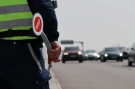 Затруднено е движението по пътя Лютидол – Ботевград заради аварирал камион