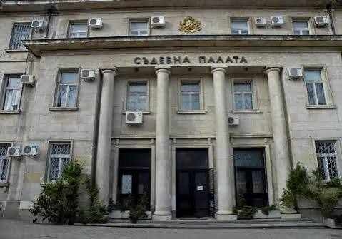 Остава в ареста обвиняемият за смъртта на две жертви при катастрофата в Мездра