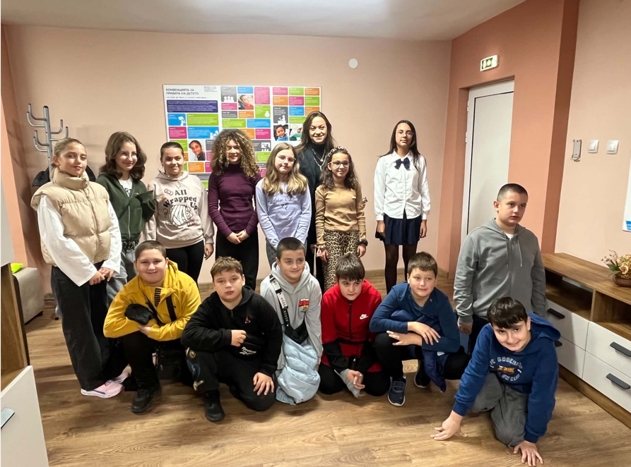 Петокласници от Монтана влязоха в ролите на съдия и прокурор, научиха важен урок за тормоза
